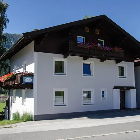 Roulette Apartments Und Zimmer Kirchberg Kirchberg in Tirol Exterior photo
