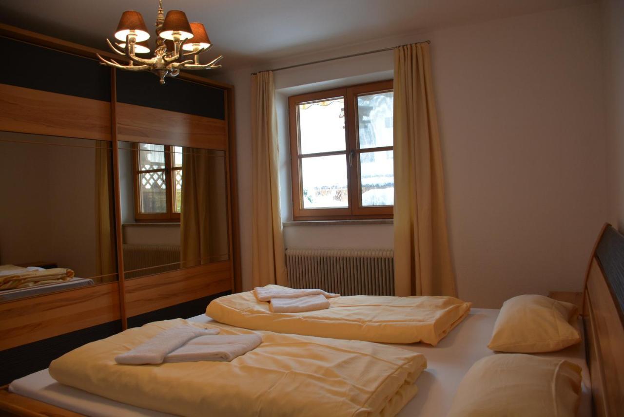Roulette Und Zimmer *