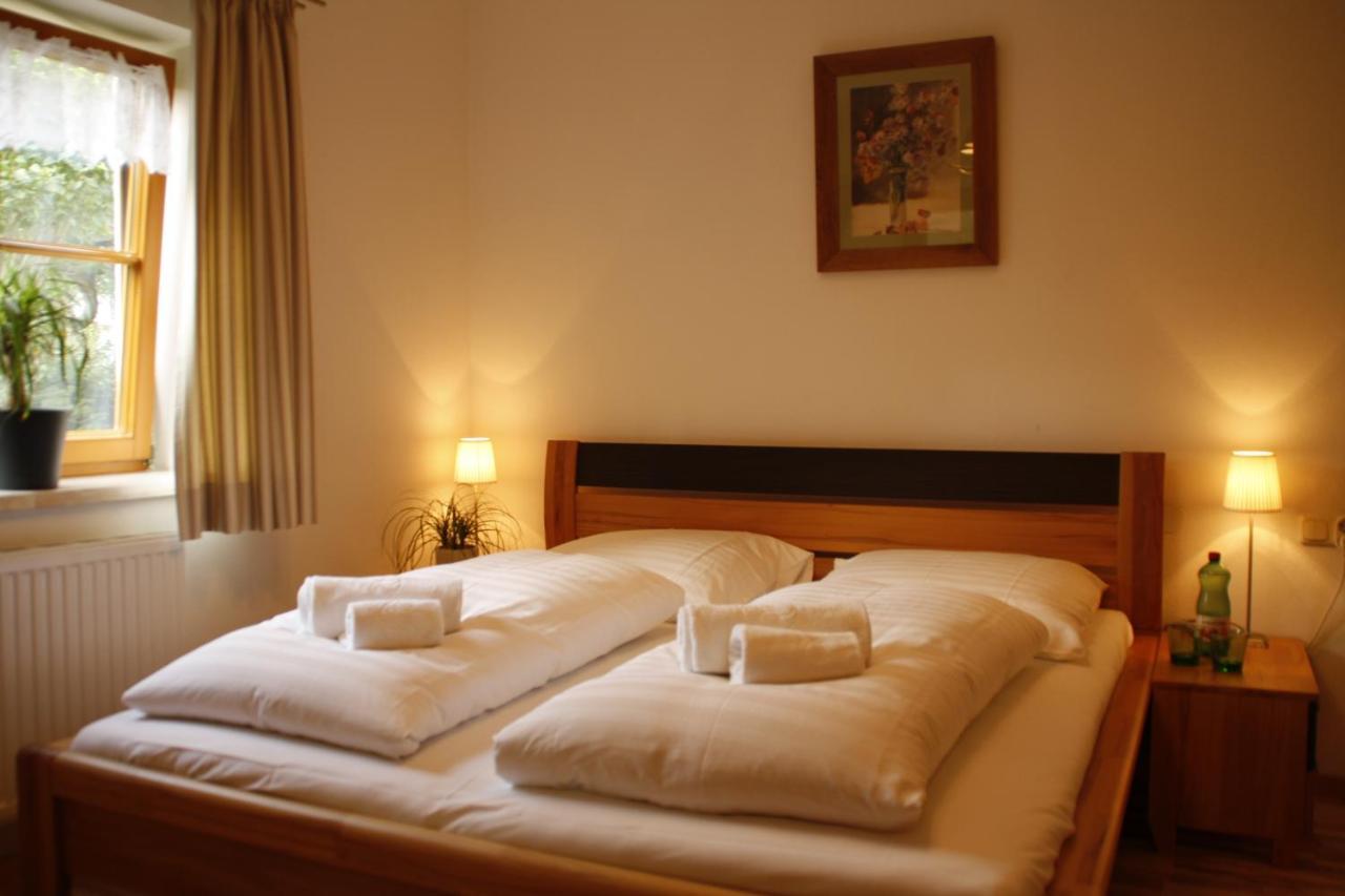 Roulette Und Zimmer Apartment
