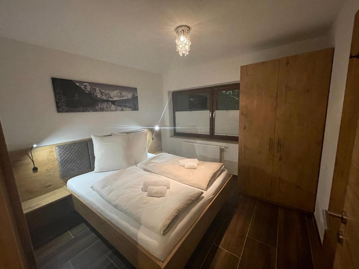 Roulette Und Zimmer Apartment Kirchberg in Tirol