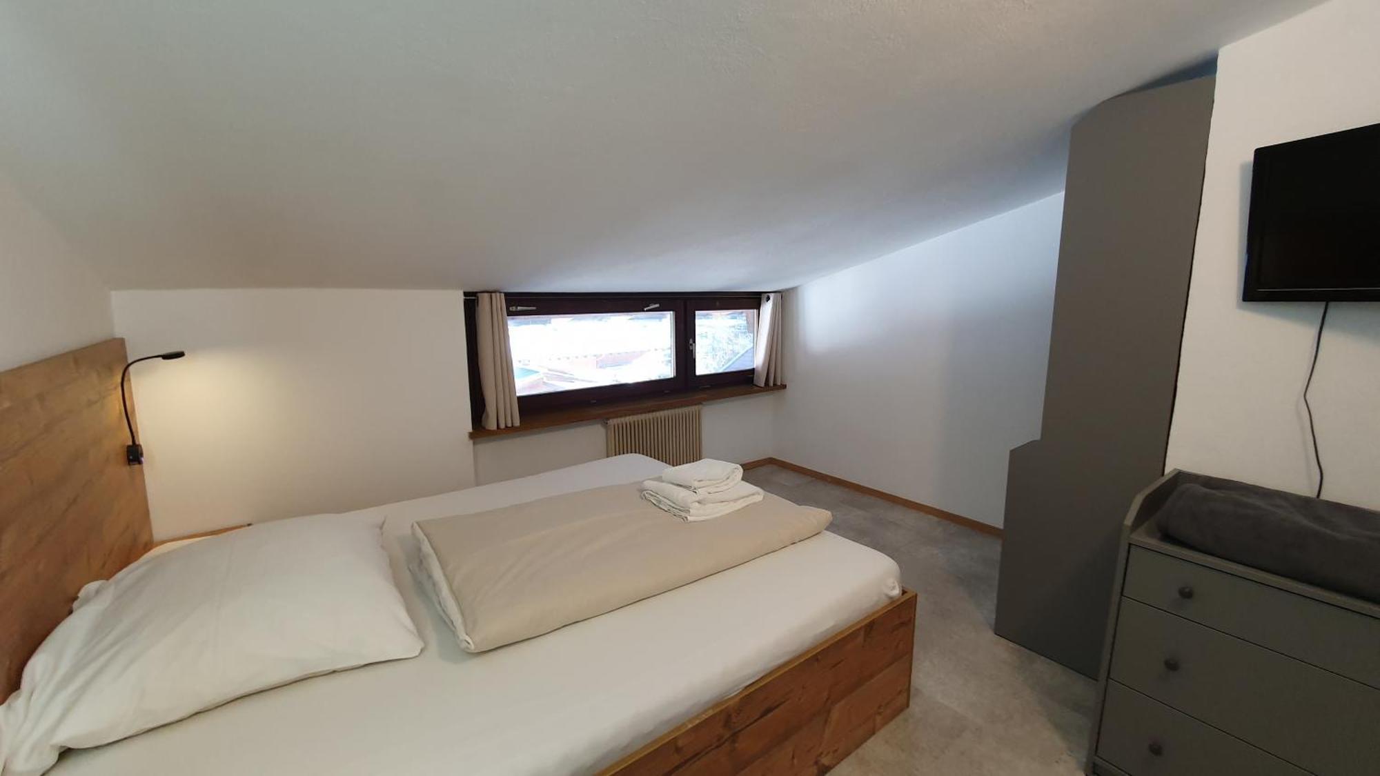 Apartment Roulette Und Zimmer